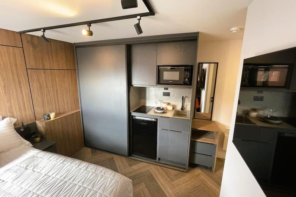 Deluxe 1 Bed Studio 2A Near Royal Infirmary & Dmu Leicester Ngoại thất bức ảnh